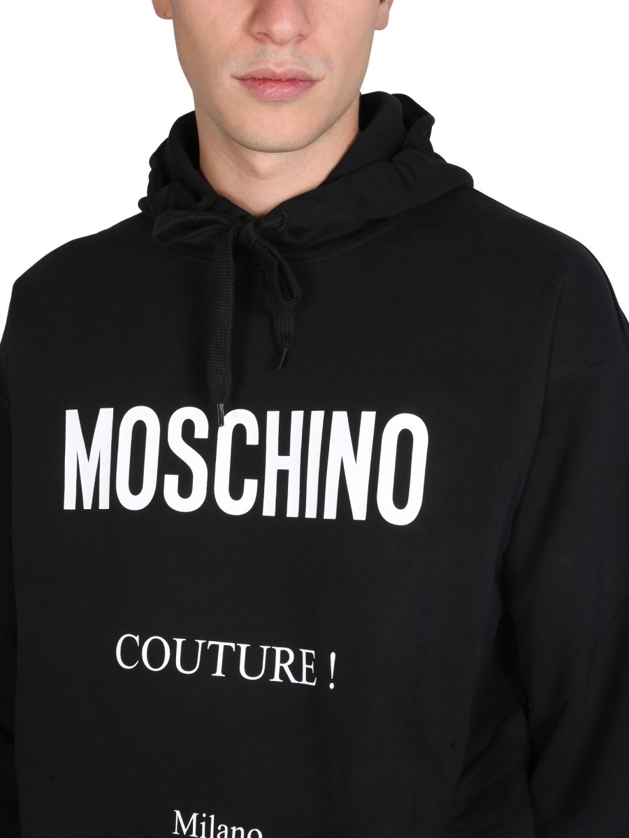 Moschino 標誌印花抽繩連帽衫 1 Moschino 標誌印花抽繩連帽衫
