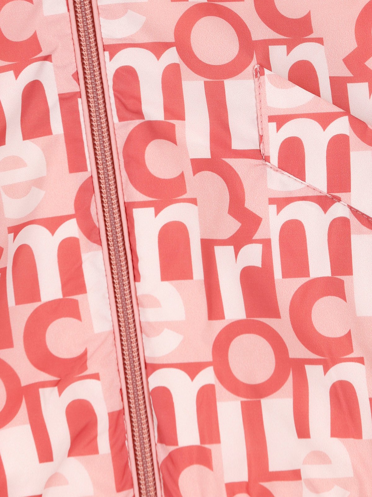 Moncler Enfant モノグラム プリント フード付きジャケット