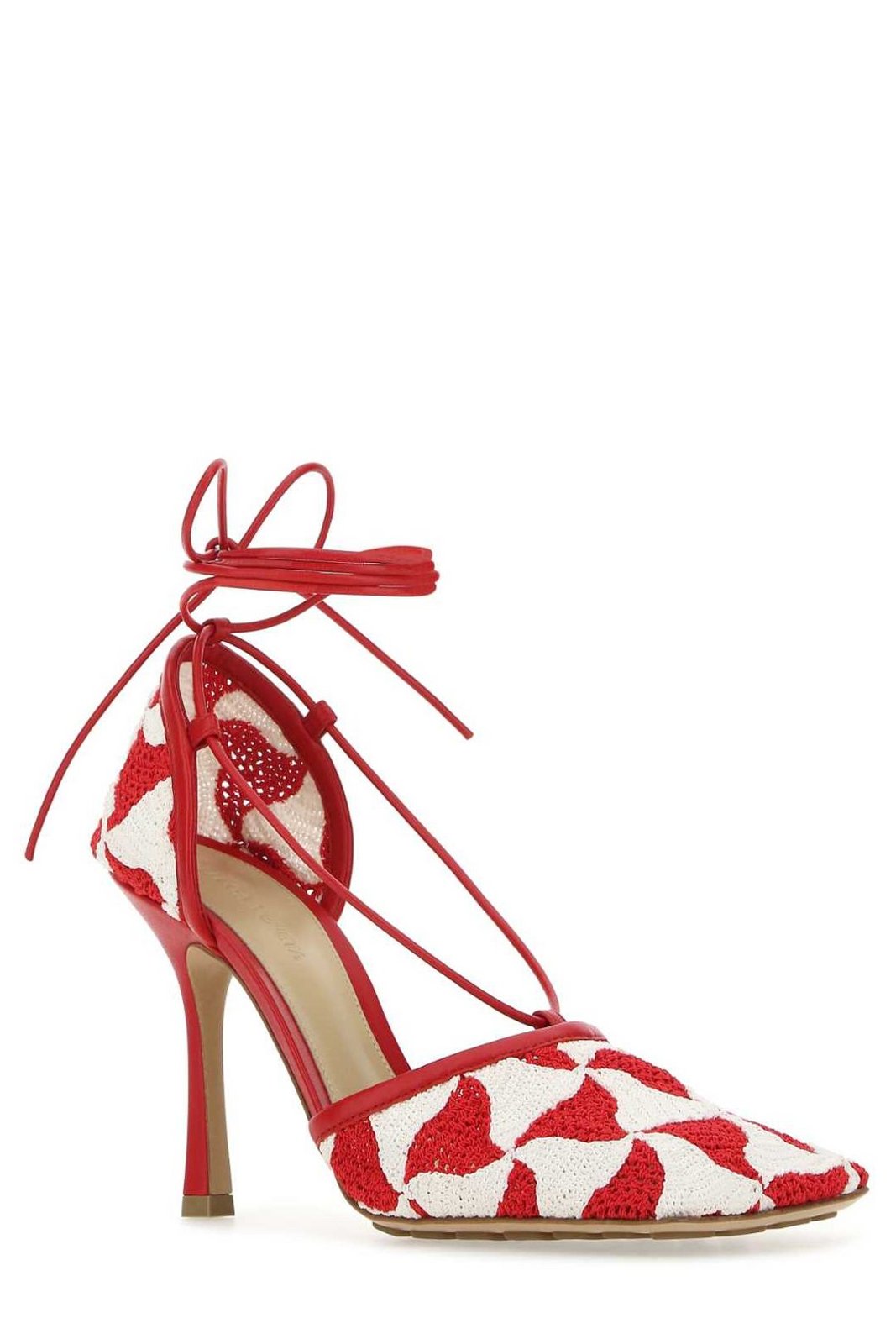 Bottega Veneta 手工鉤狀波浪三角彈性涼鞋 154 Bottega Veneta 手工鉤狀波浪三角彈性涼鞋