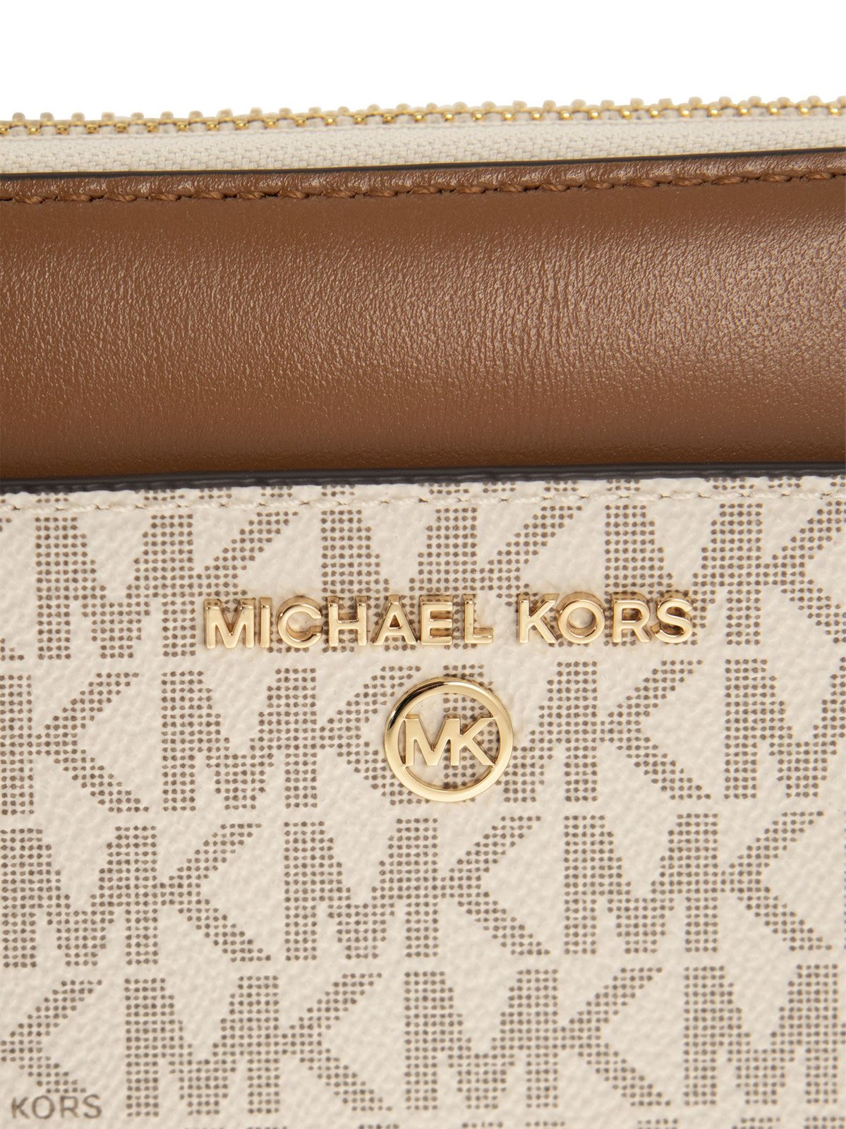 Michael Michael Kors Logo Plaque Zipped Wallet