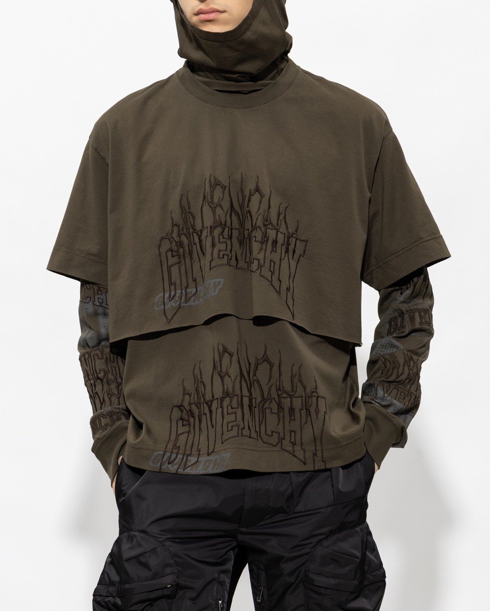 ジバンシィ ロゴプリント オーバーラップ バラクラバ シャツ