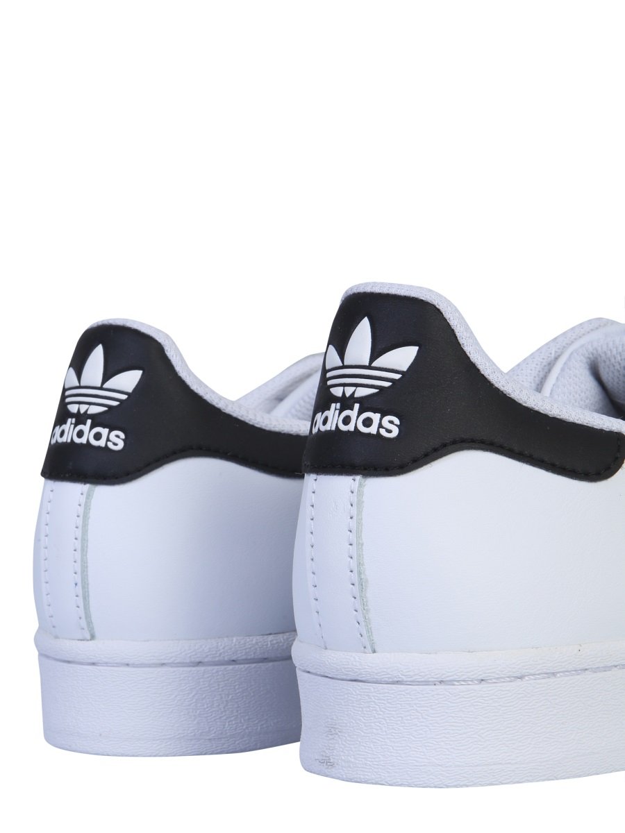 Adidas Originals スーパースター レースアップ スニーカー